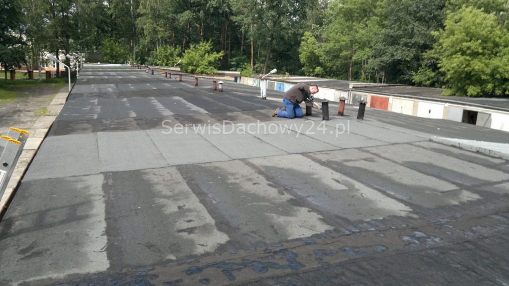 Krycie dachu papą termozgrzewalną